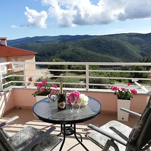  Apartment Lovely Branko With Balcony And Parking